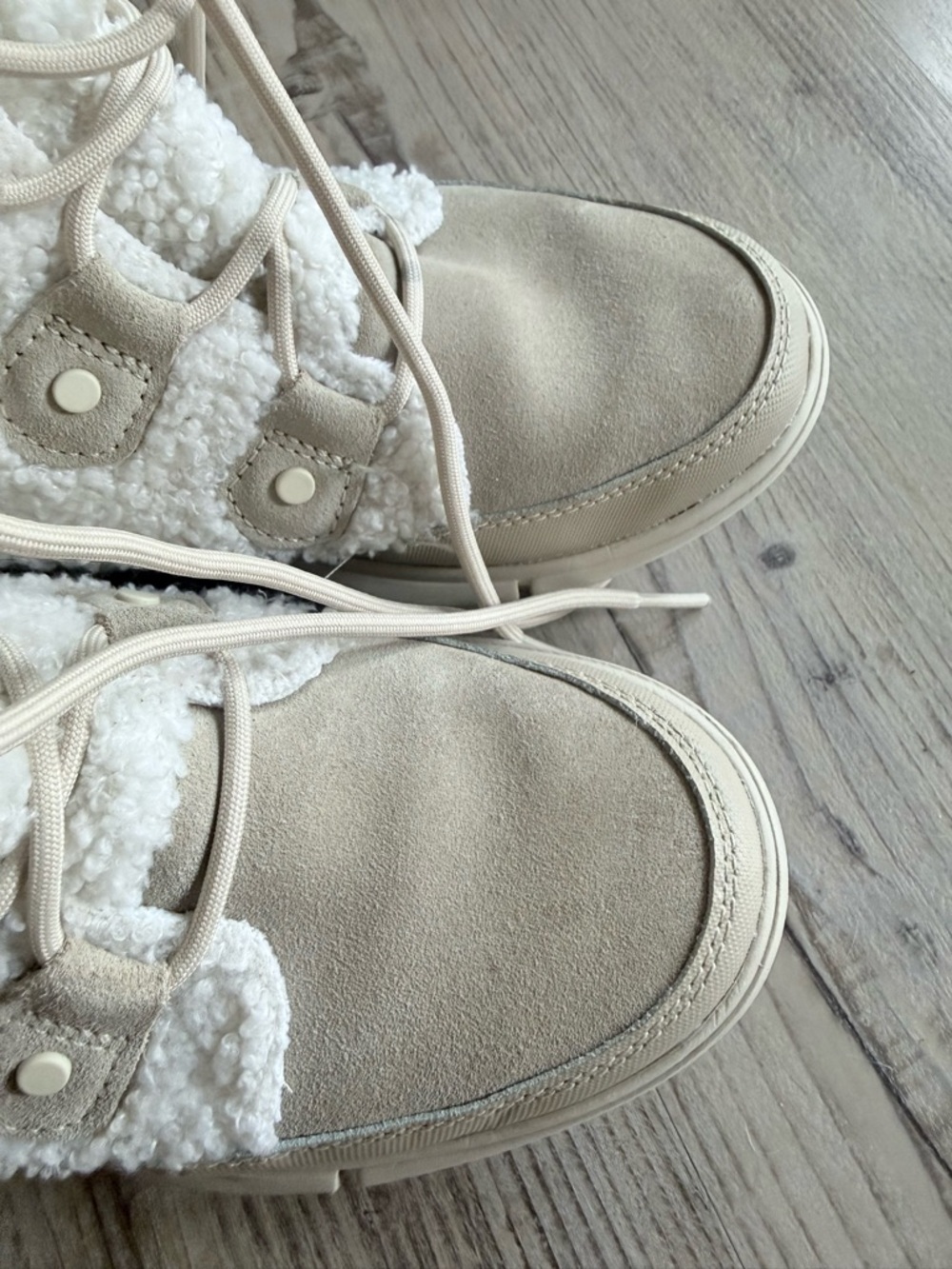Women Sorel Size 7.5 Winter Boots - Picture 4 of 4